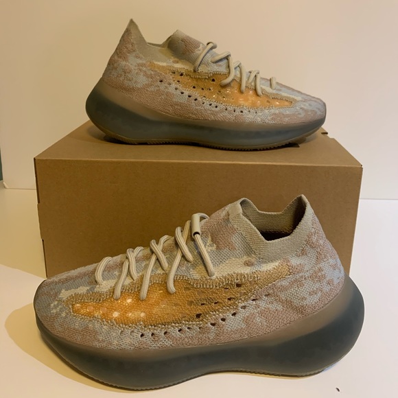 adidas Yeezy Boost 380 Pepper Non-Reflective - Picture 2 of 7